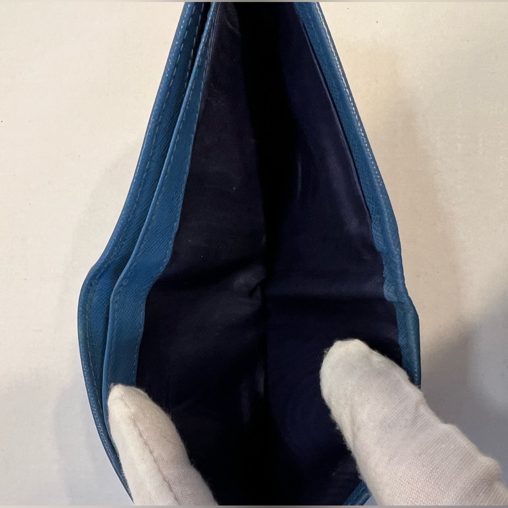 Prada staffiano leather‎ bifold wallet with COA card - Picture 9 of 13